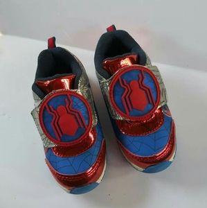 Kids marvel shoes